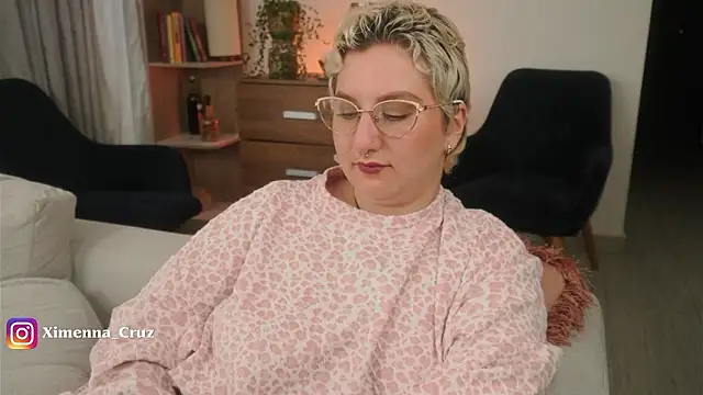 Ximenna_Cruz's cam snapshot