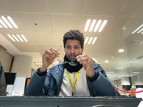 BullBreeder live sex cam