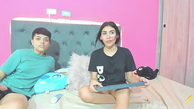 ariloe_quintero's cam snapshot