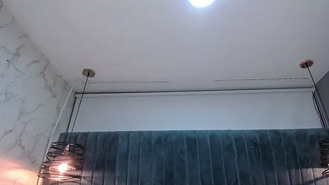 lizz_lunna live sex cam