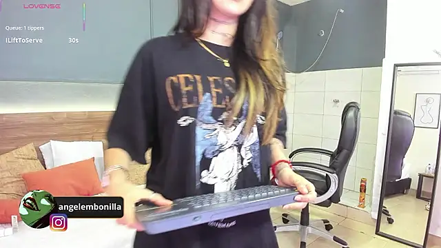 Fallen_Angel999777's cam snapshot