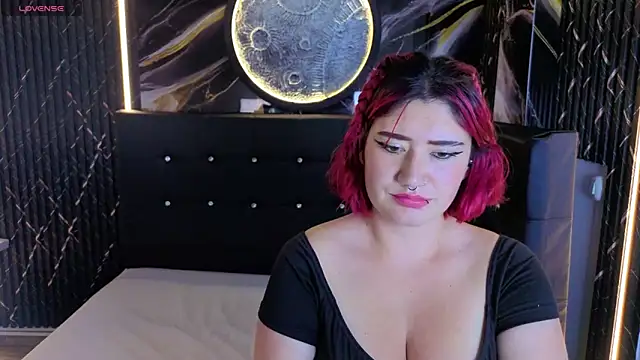 Cerecitaa02_'s cam snapshot