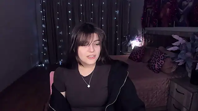 StellaBest's cam snapshot