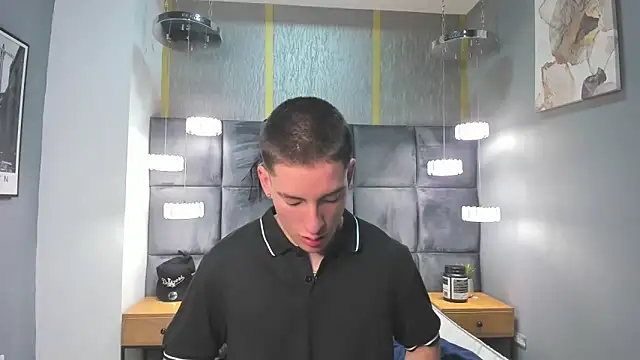 HunterHeat_'s cam snapshot