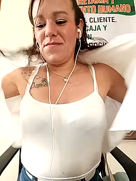 ANNY_20-'s cam snapshot