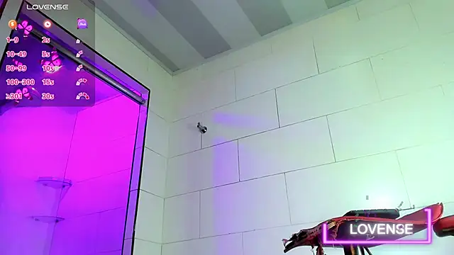 Cayetana_Black live sex cam