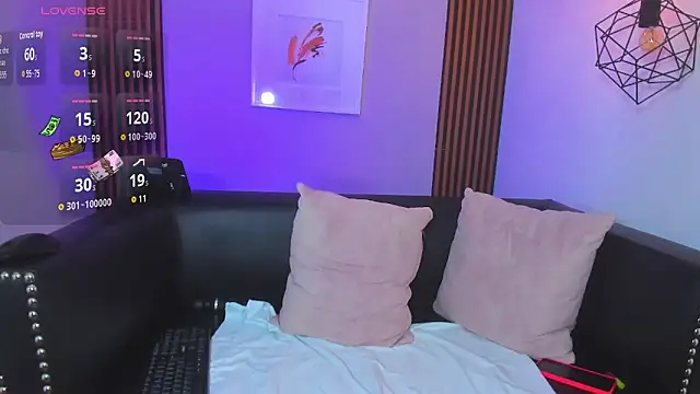 Nahiajhonson_'s cam snapshot