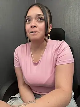 Emily_Rivers_'s cam snapshot