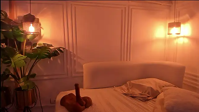 Dafne_Hillss's cam snapshot