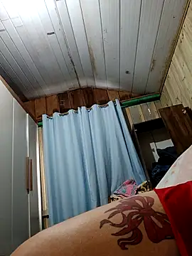 ruiviinhaah's cam snapshot