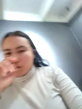 Venuz_Rivers_'s cam snapshot