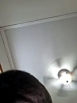 Zander823 live sex cam