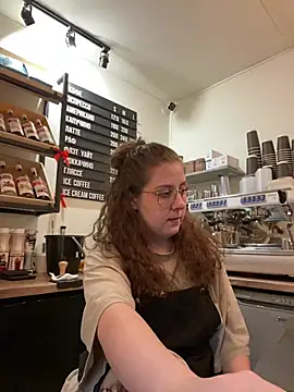 cinnabon_'s cam snapshot