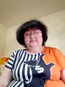 MilaSky5303's cam snapshot