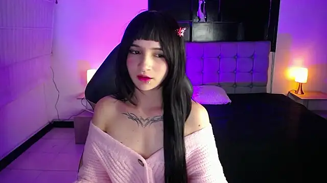 _Charlotte_Collins_'s cam snapshot