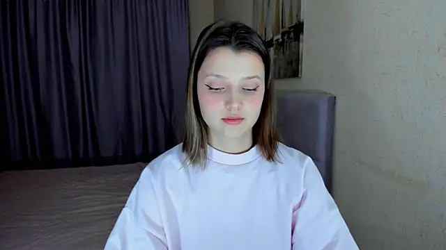 SoniNesti's cam snapshot