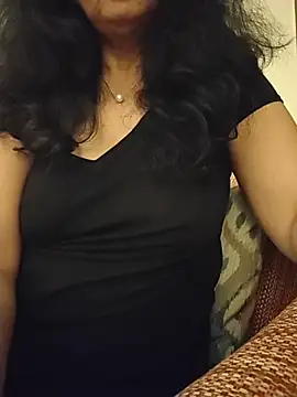 NakedMILFx's cam snapshot