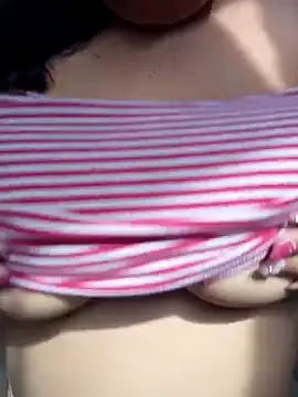 Mother-Big-tits's cam snapshot