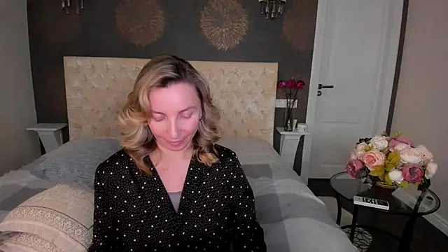 AllisonWilliams's cam snapshot