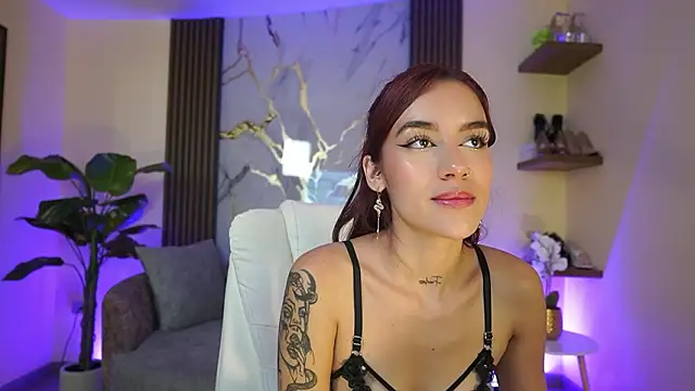 TessaaFox's cam snapshot