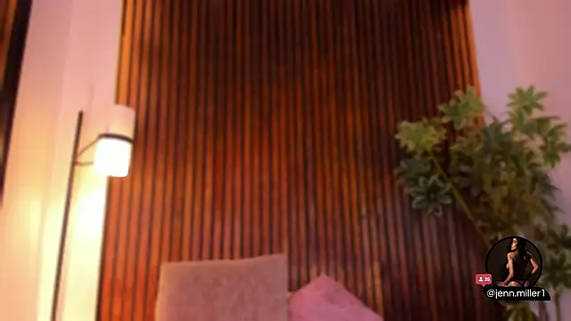 Jennmiiller_'s cam snapshot