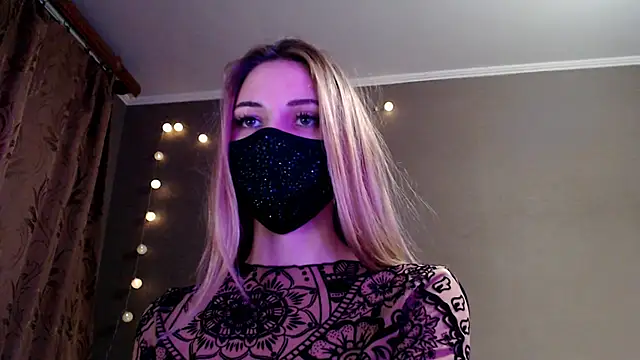 Iris_lave's cam snapshot