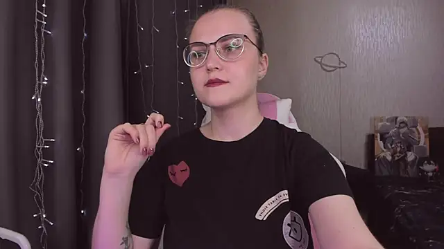 MissBrightShine's cam snapshot