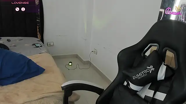 Moon_Sammy's cam snapshot