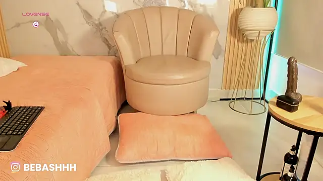 Fyre_divine's cam snapshot