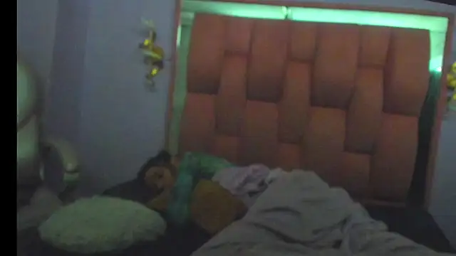 partyts live sex cam