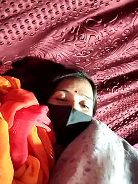 Maahi_20's cam snapshot