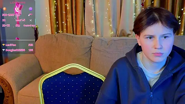 Girls_Fingers's cam snapshot