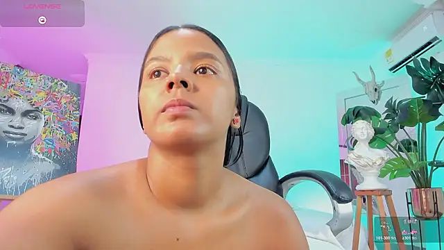 JANYLOVE__'s cam snapshot