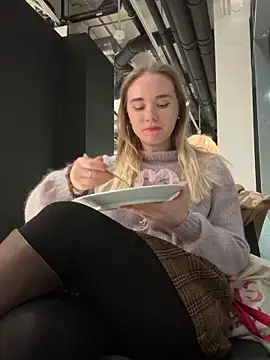 Weettyy's cam snapshot