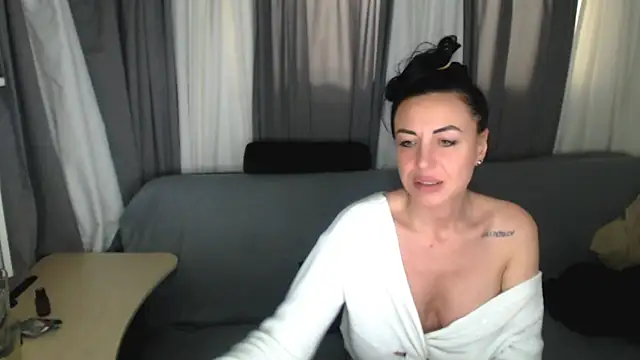 CloveLove's cam snapshot