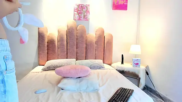 ManuEloy_ live sex cam