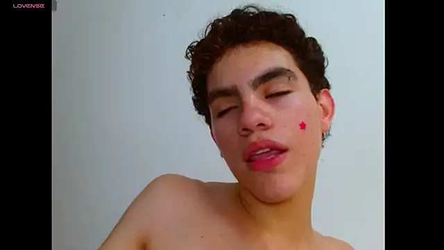 hotpussy365 live sex cam