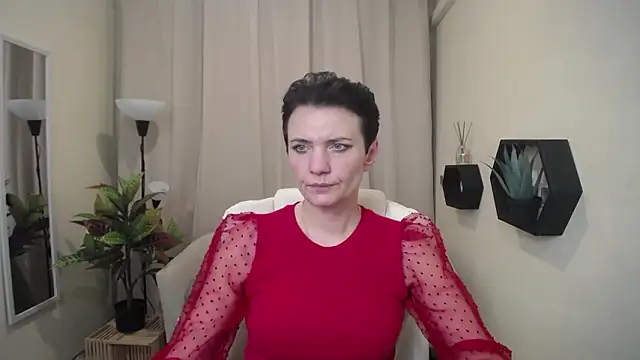 AvaSaturnian's cam snapshot