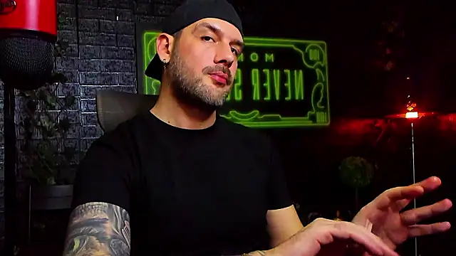 LexHardy live sex cam