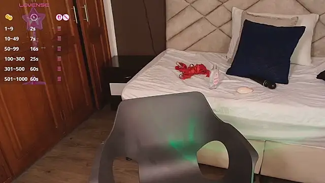 Raquel_jones's cam snapshot