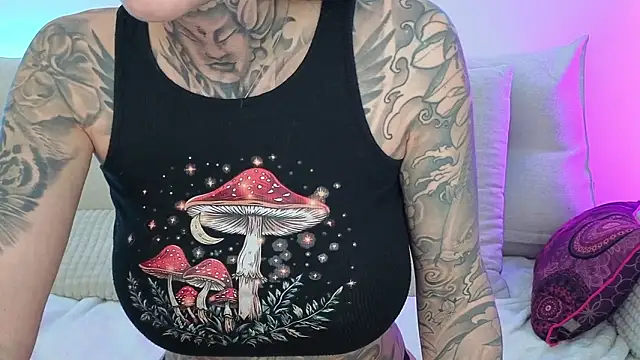 MeganWitch's cam snapshot