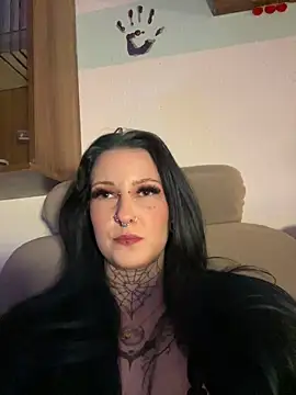 BlueVelvetBat live sex cam