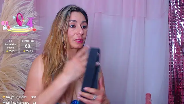 Madam_dali's cam snapshot