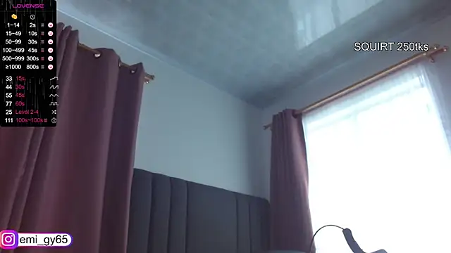 emilyn_grey1's cam snapshot