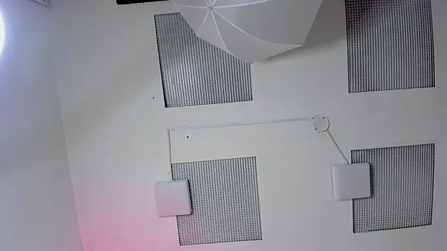 GayaRessee's cam snapshot