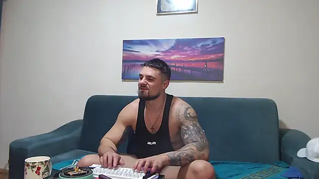 Tiberius_hunk's cam snapshot