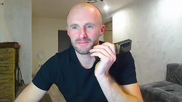 DoctorAlexx's cam snapshot