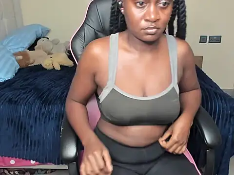 Luscious_taria's cam snapshot