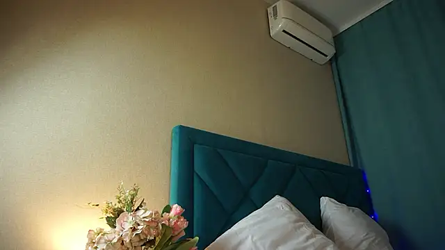 ywixos's cam snapshot