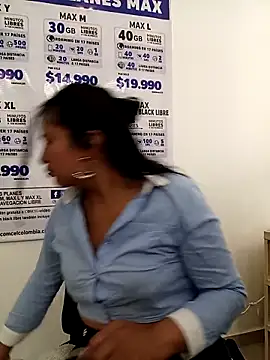 PAULA20-'s cam snapshot